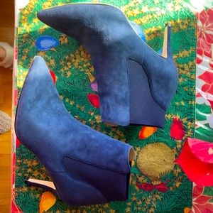 Boden’s Ellsworth Ankle Boots-Navy Suede